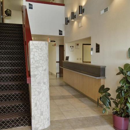 Red Roof Inn Санта-Фе Интерьер фото